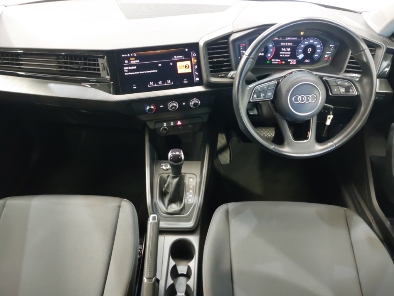 Audi A1 30 Tfsi 110 Technik S Tronic YR73FGF Blue #3