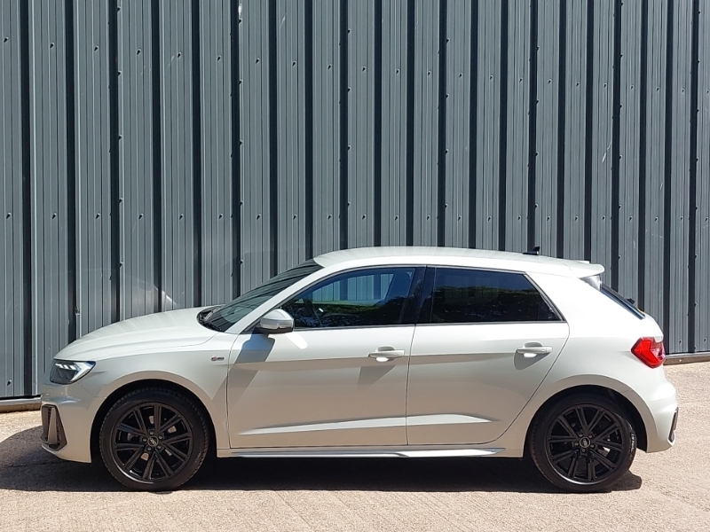 Audi A1 35 Tfsi S Line S Tronic Silver #4