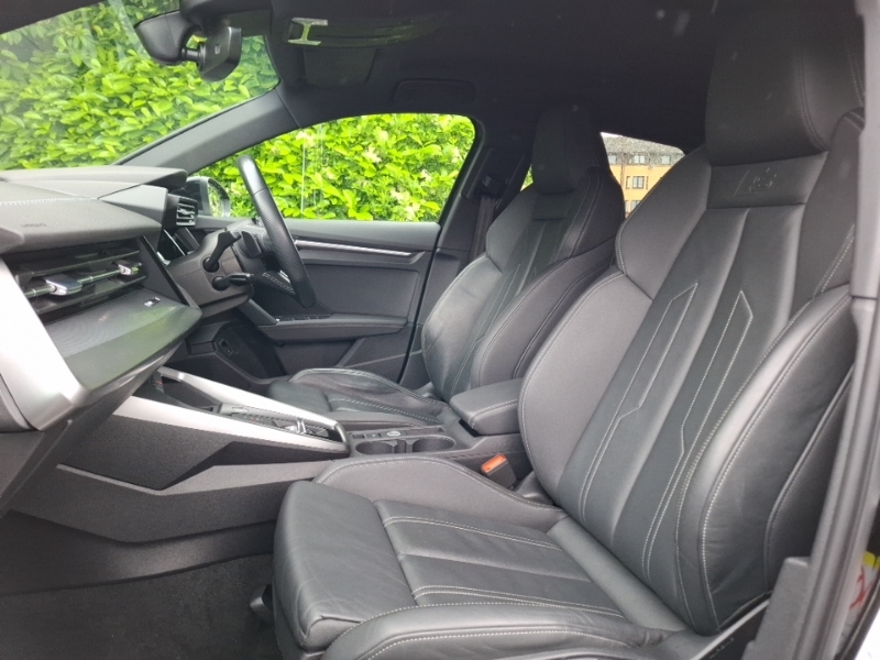 Audi A3 40 Tfsi E S Line S Tronic HJ22KZM Black #5