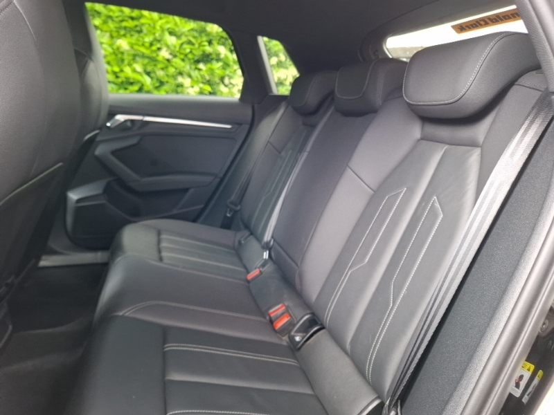 Audi A3 35 Tfsi S Line S Tronic Black #6
