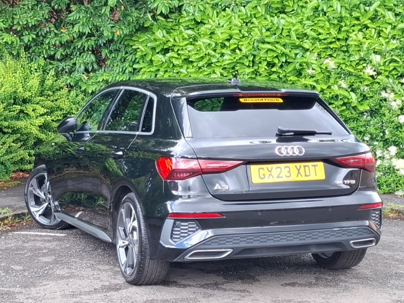 Audi A3 35 Tfsi S Line S Tronic Black #2