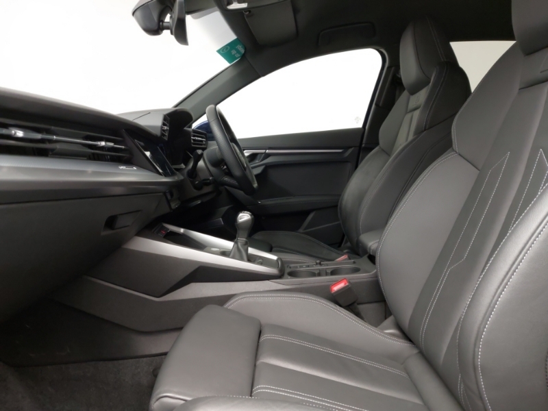 Audi A3 35 Tfsi S Line Comfortsound Blue #5