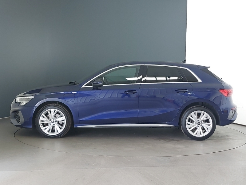 Audi A3 40 Tfsi E S Line S Tronic ND23FSY Blue #4