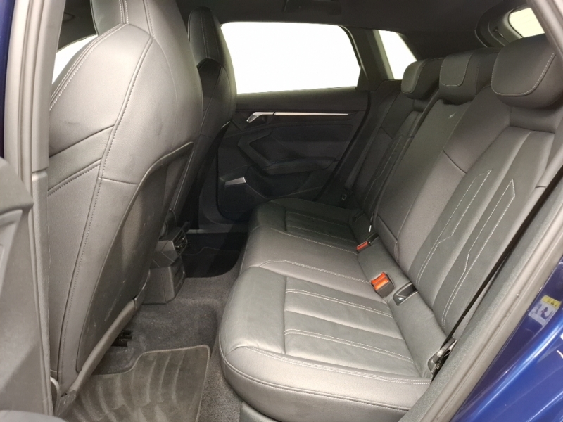 Audi A3 30 Tfsi S Line S Tronic LL23OGS Blue #6