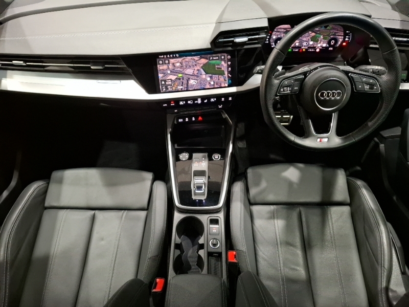 Audi A3 35 Tfsi S Line S Tronic Black #3
