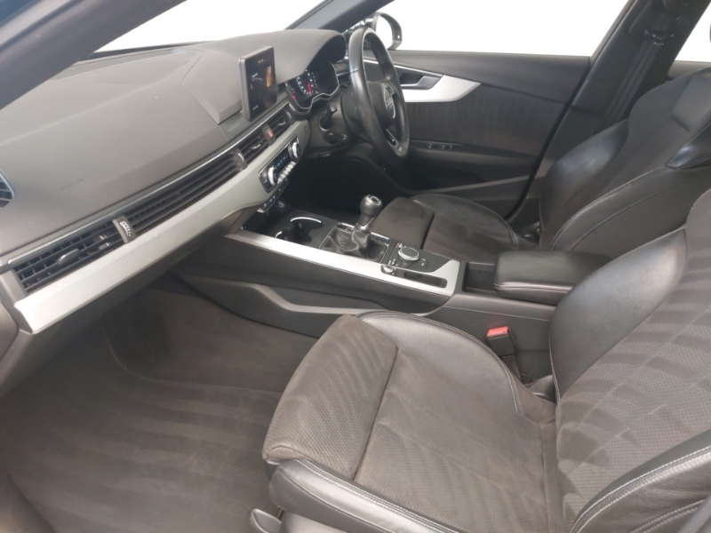 Audi A4 1.4T Fsi S Line Leatheralc Black #5