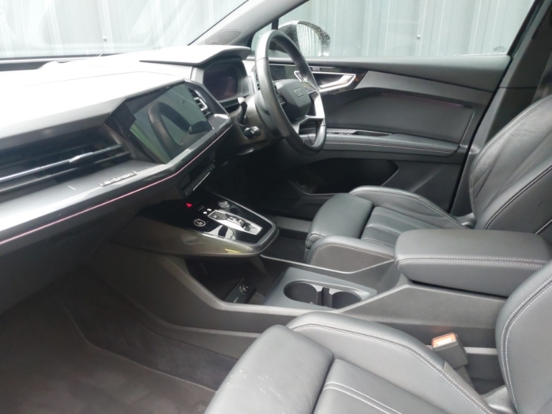 Audi Q4 E Tron 150Kw 40 82Kwh S Line Cstech Pack Black #5