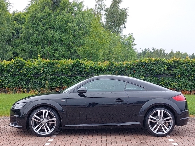 Audi TT 1.8T Fsi S Line Black #4