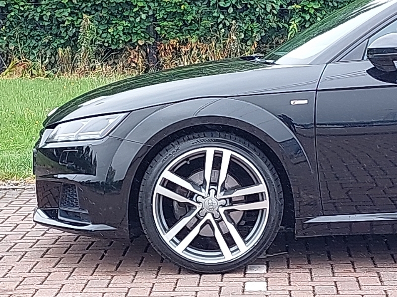 Audi TT Black #19
