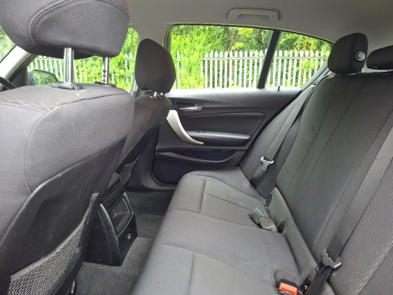 BMW 1 Series 116D Se Business Navservotronic YA18ZKK Black #6
