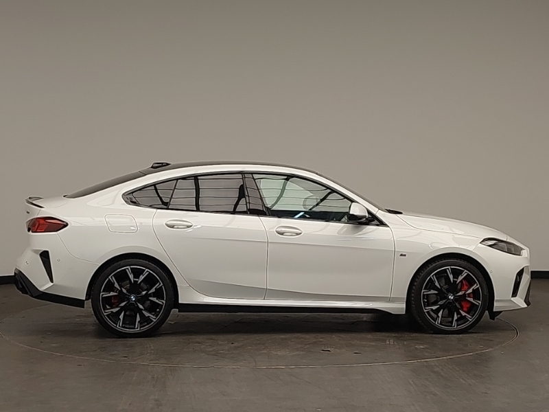 BMW 2 Series 220 M Sport Step White #3