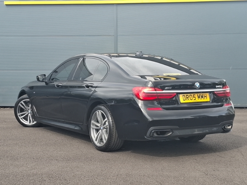 BMW 7 Series 740D Xdrive M Sport Black #2