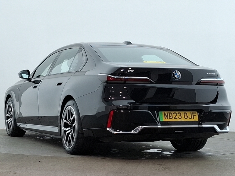 BMW i7 400Kw Xdrive60 M Sport 105.7Kwh Black #2