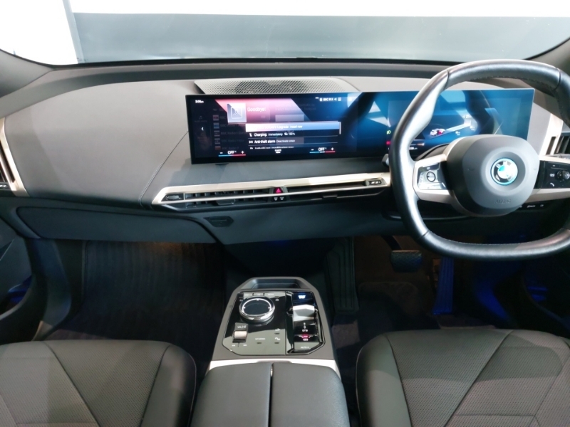 BMW iX 240Kw Xdrive40 M Sport Edition 76.6Kwh White #3