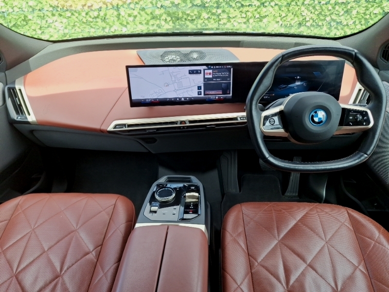 BMW iX 240Kw Xdrive40 M Sport 76.6Kwh Techsky Black #4