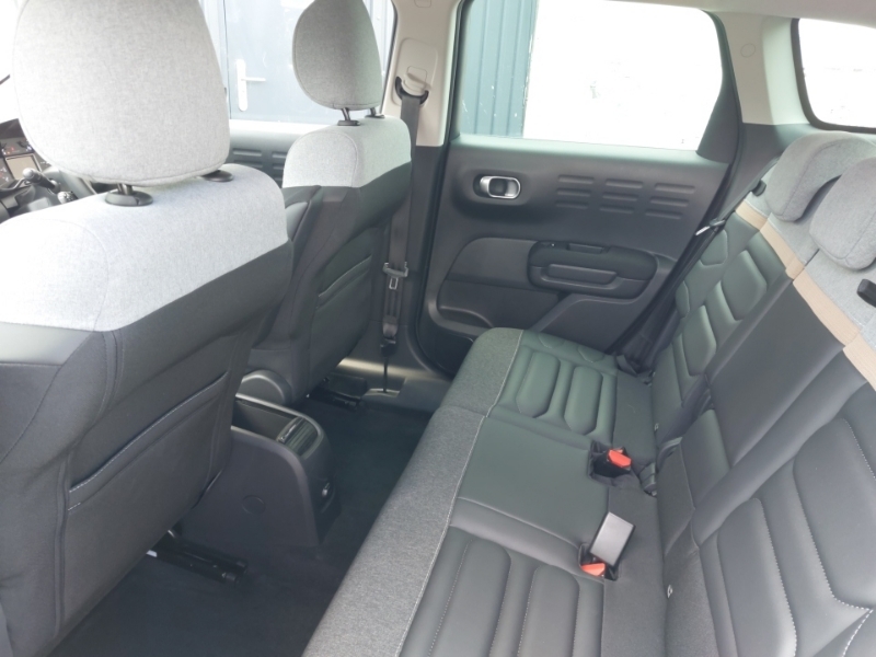 Citroen C3 Aircross 1.2 Puretech 130 Shine Plus Eat6 White #6