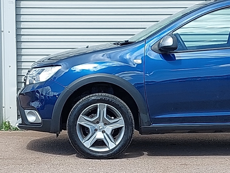 Dacia Sandero Stepway Dacia Sandero Stepway 0.9 Tce Comfort White #19