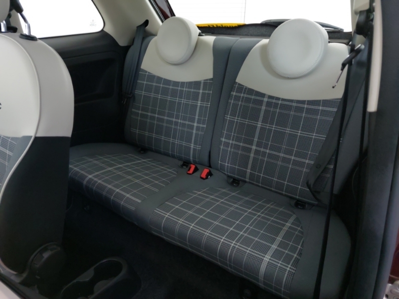 Fiat 500 1.2 Lounge Red #6
