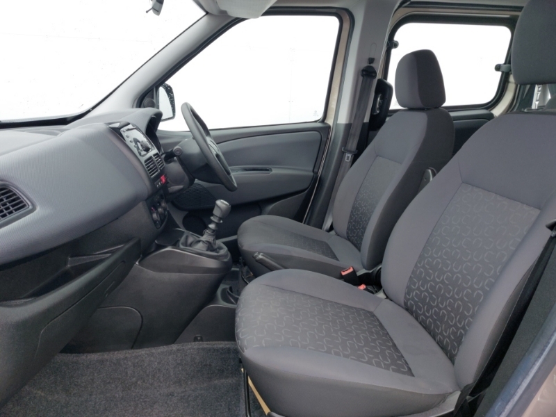 Fiat Doblo 1.6 Multijet 120 Easy Grey #5