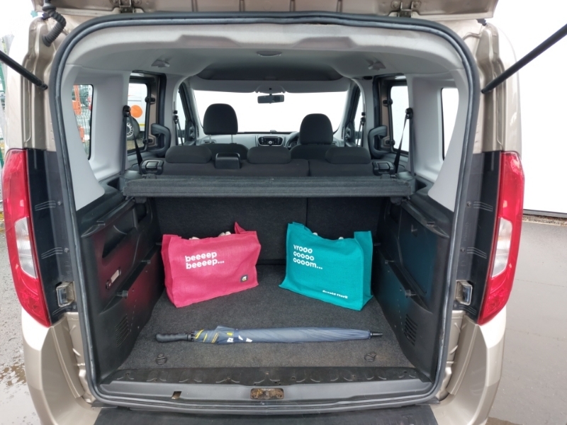 Fiat Doblo Pop Silver #18