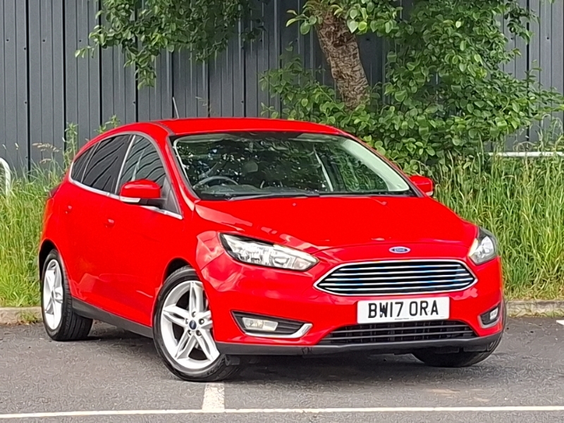 Ford Focus 1.5 Tdci 120 Titanium BW17ORA Red