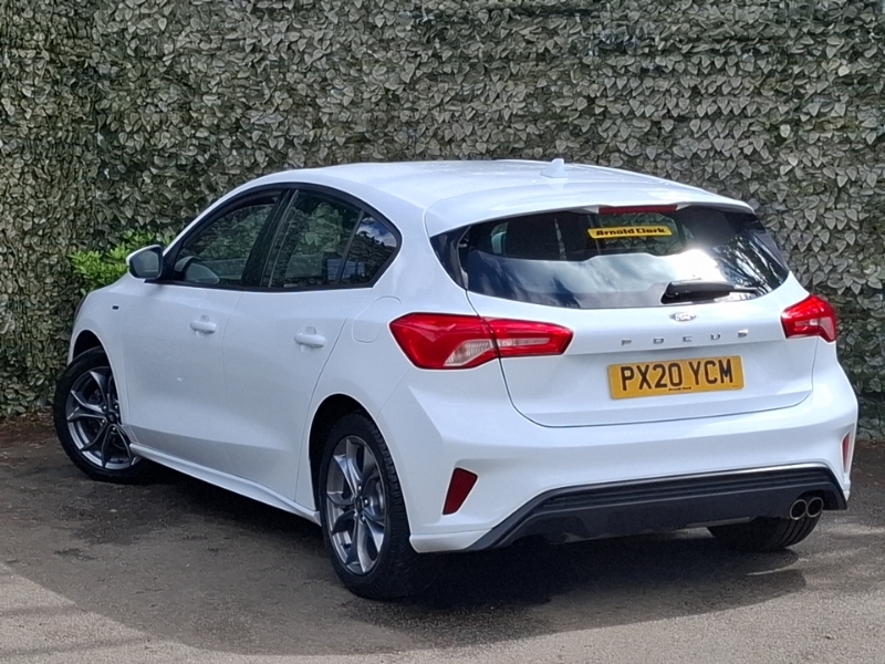 Ford Focus 1.0 Ecoboost 125 St-line White #2