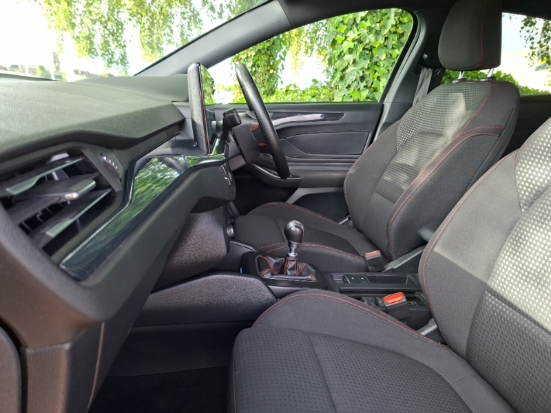 Ford Focus 1.0 Ecoboost Hybrid Mhev St-line DN24PYO Black #5