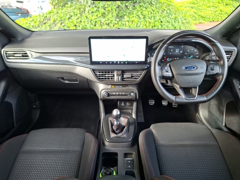Ford Focus 1.0 Ecoboost Hybrid Mhev St-line DN24PYO Black #3