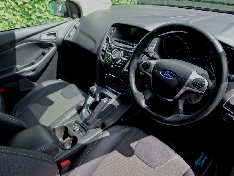 Ford Focus 1.0 125 Ecoboost Titanium X WU14HVB Black #6