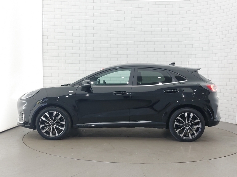 Ford Puma 1.0 Ecoboost Hybrid Mhev 155 St-line Vignale MM23CZK Black #4