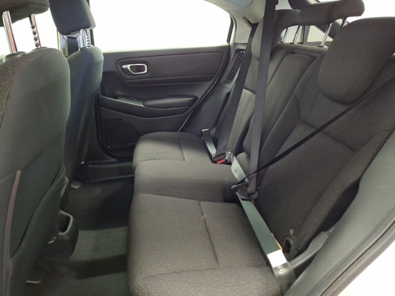 Honda Hr-V 1.5 Ehev Elegance Cvt White #6
