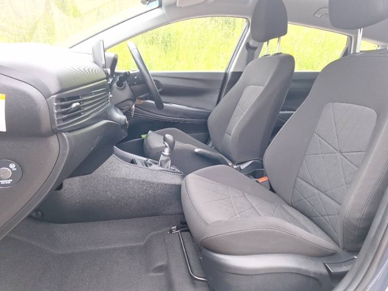 Hyundai Bayon 1.0 Tgdi 48V Mhev Se Connect SL23HUP Grey #5