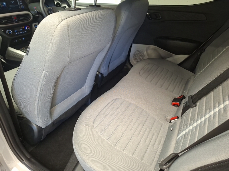 Hyundai I10 1.0 63 Premium Nav Grey #6