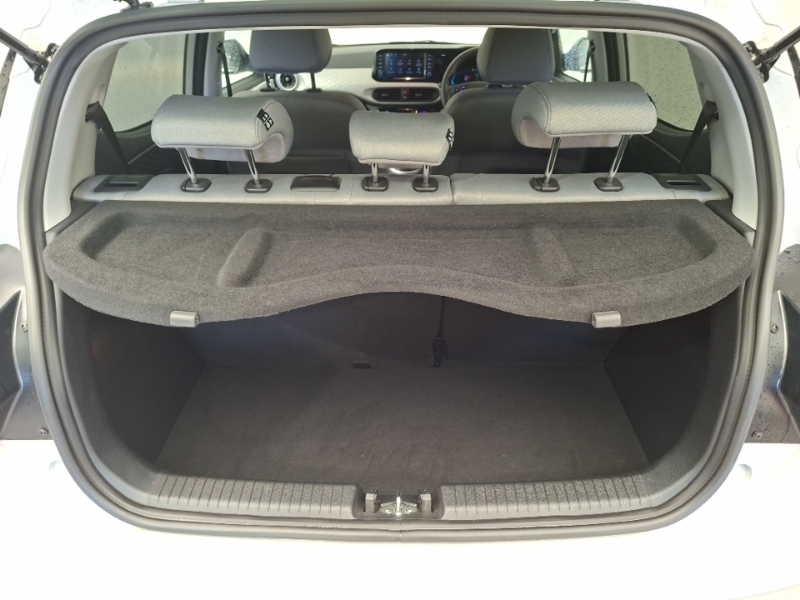 Hyundai I10 1.0 Advance Green #18