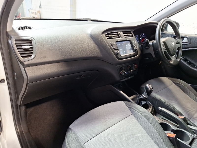 Hyundai I20 1.0 T-gdi Se White #5