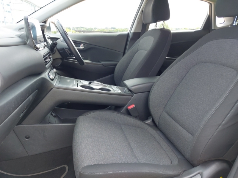 Hyundai Kona 100Kw Se Connect 39Kwh SD23NZB White #5