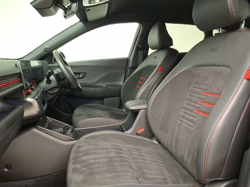 Hyundai Kona 1.6 Hybrid 129 N Line S Dct EF25GXM Black #5