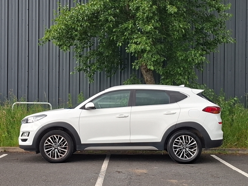 Hyundai Tucson 1.6 Gdi Premium 2Wd White #3