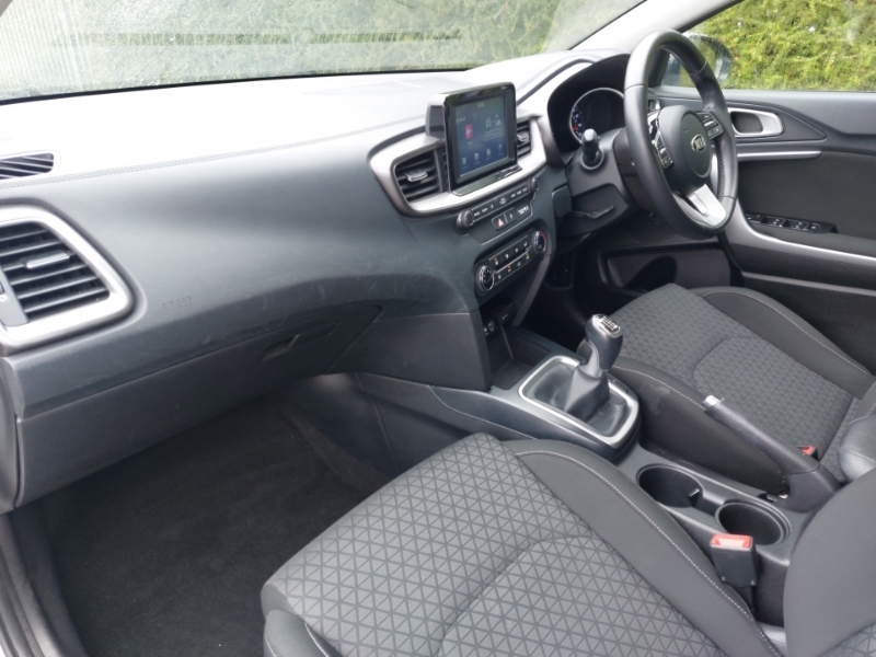 Kia Ceed 1.6 Crdi Isg 2 LB68LNN White #5