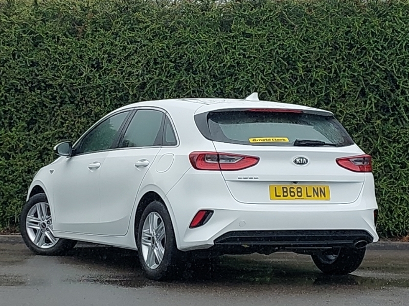 Kia Ceed 1.6 Crdi Isg 2 LB68LNN White #2
