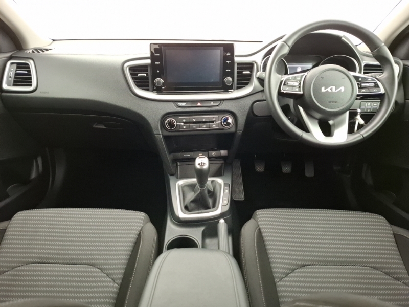 Kia Ceed 1.5T Gdi Isg 2 Red #3