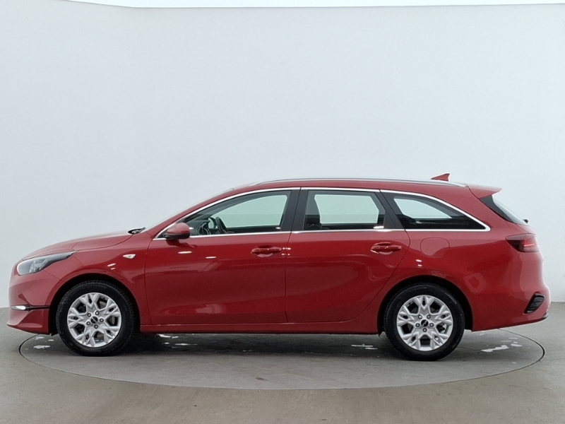 Kia Ceed 1.5T Gdi Isg 2 Red #4
