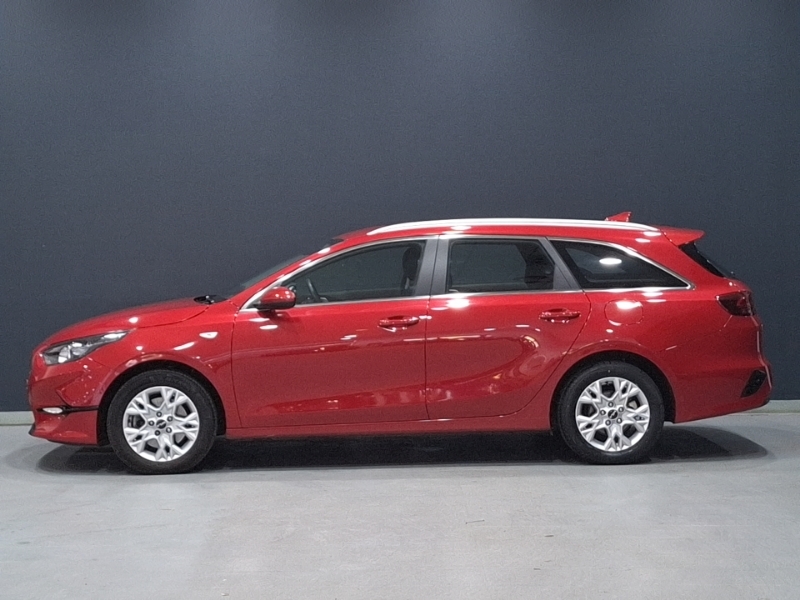 Kia Ceed 1.5T Gdi Isg 2 Red #4
