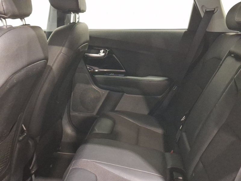 Kia Niro 1.6 Gdi Hybrid 2 Dct SN19PXL White #6