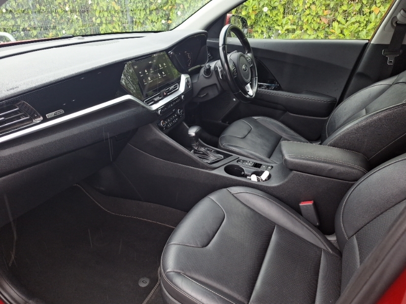 Kia Niro 1.6 Gdi Hybrid 4 Dct LS20TZF Red #5