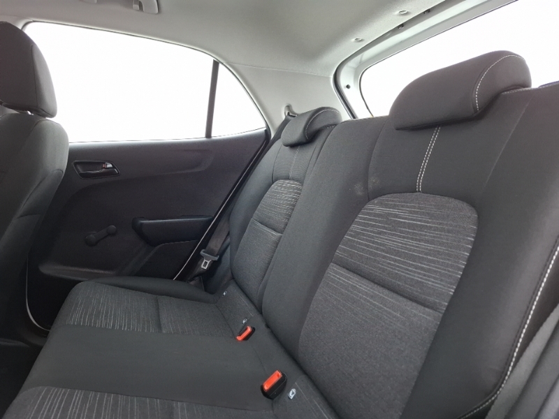 Kia Picanto 1.0 1 4 Seats White #5
