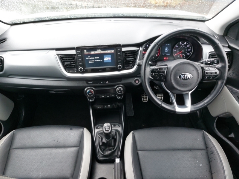 Kia Stonic 1.0T Gdi 4 White #3