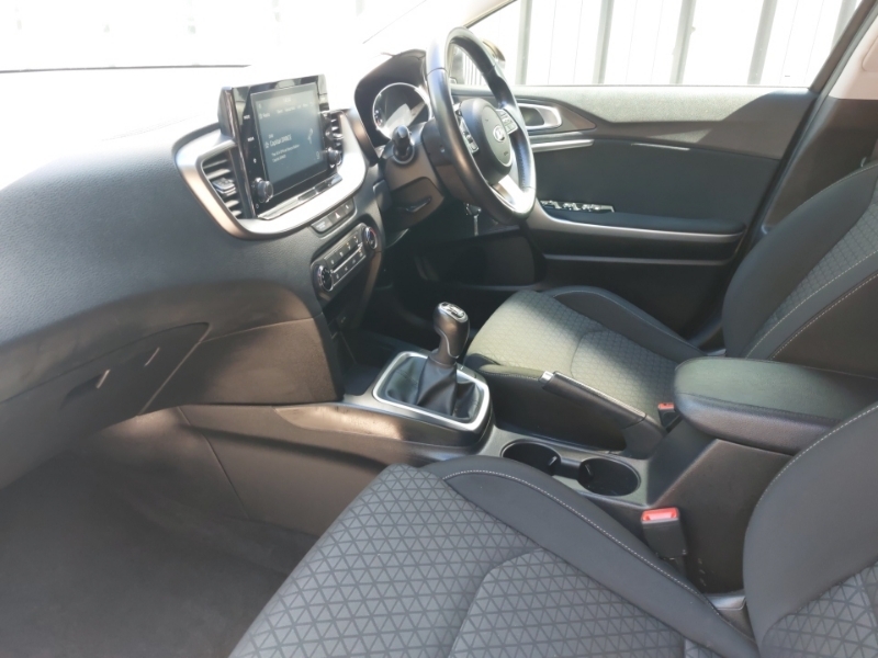 Kia Xceed 1.0T Gdi Isg 2 Black #5