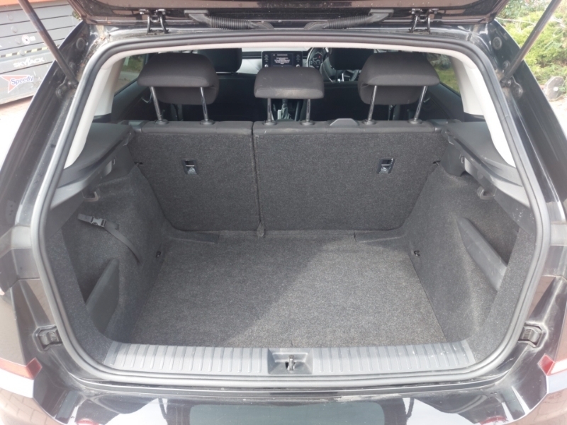 Skoda Kamiq Se Grey #18