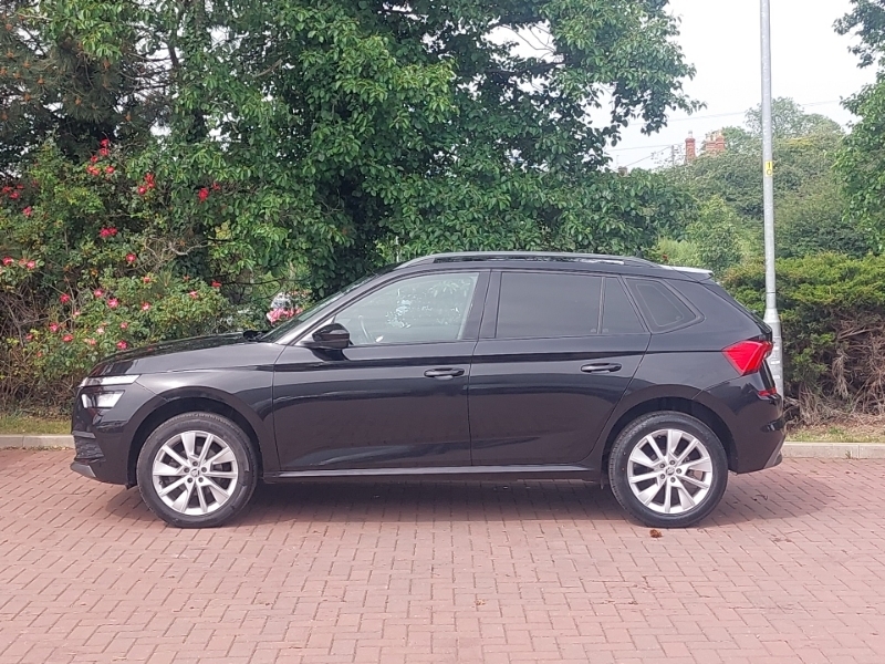 Skoda Kamiq 1.0 Tsi 110 Se Dsg Black #4